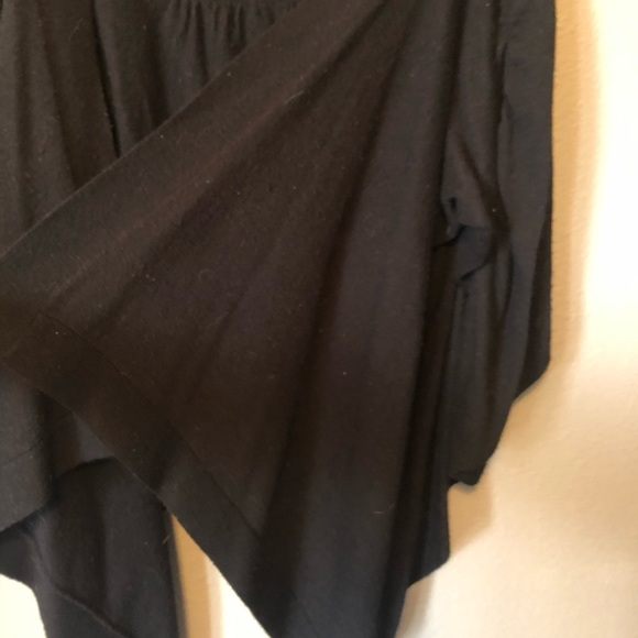 Cardigan - Picture 2 of 4